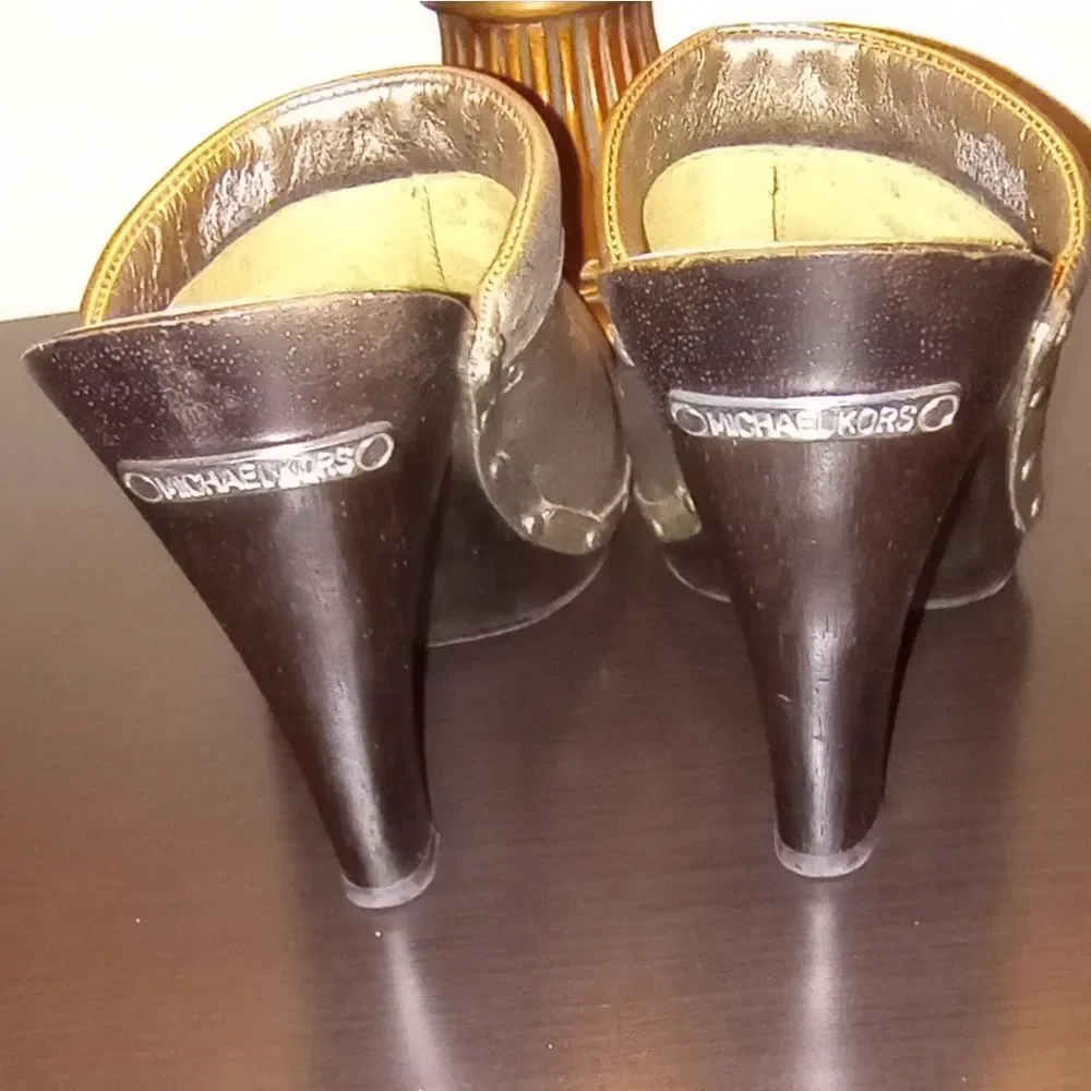 🆕🎉Michael KORS Blingy Gold Metallic Clogs Slides Mules - Picture 5 of 6